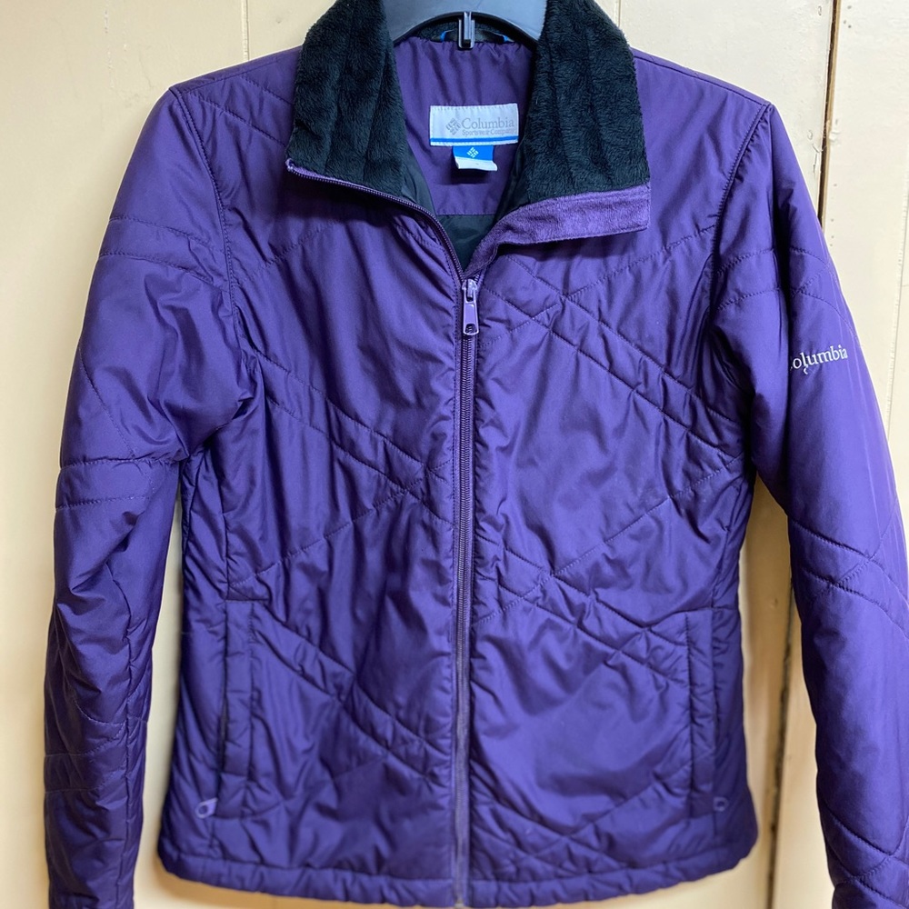 Women’s M Columbia Jacket